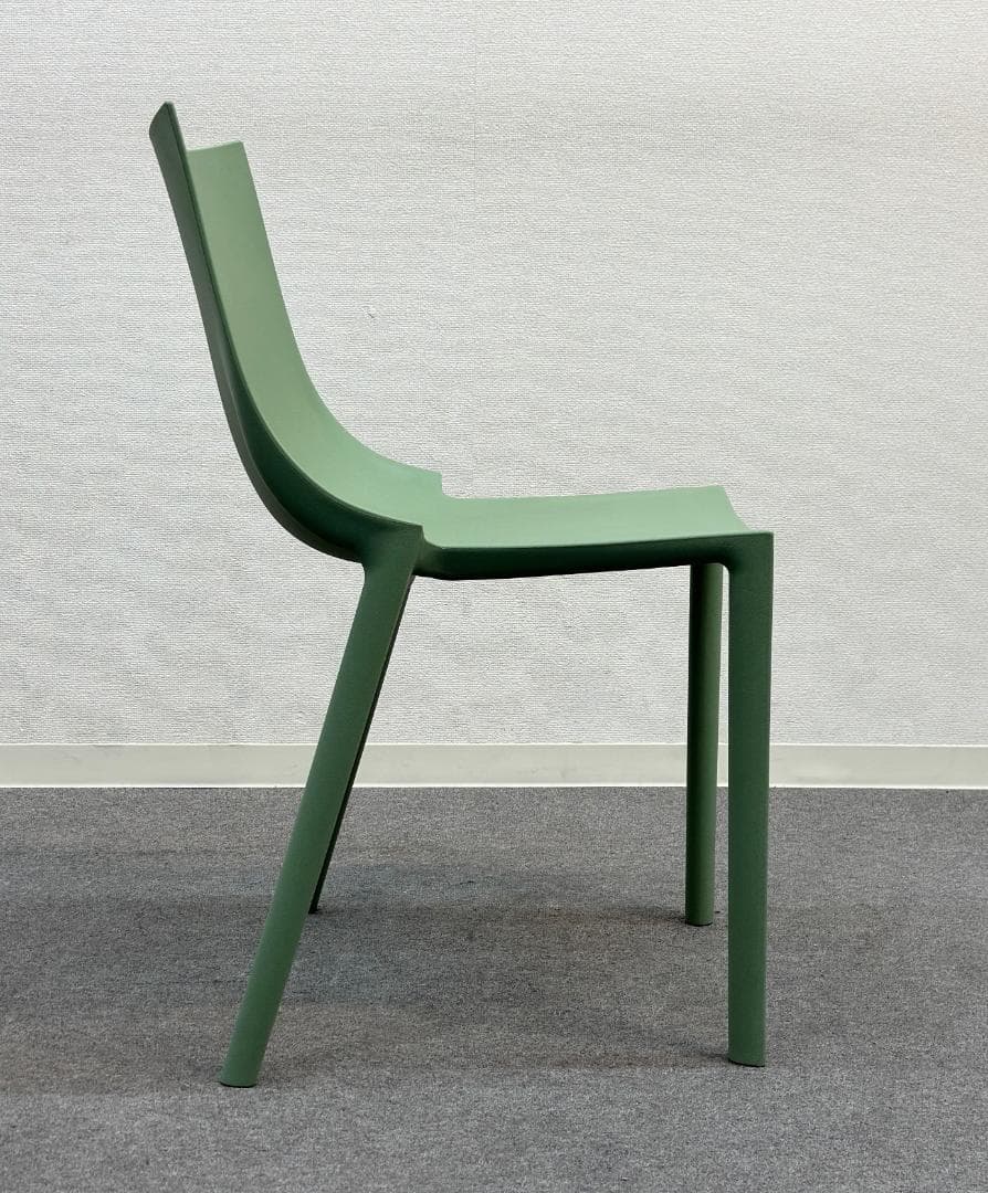 ドリアデ■BOチェア　ダイニング　アウトドア　フィリップ・スタルク　グリーン