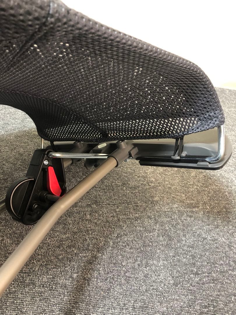 バウンサーBliss Air アンスラサイト ★ベビービョルン 最上位モデル☆