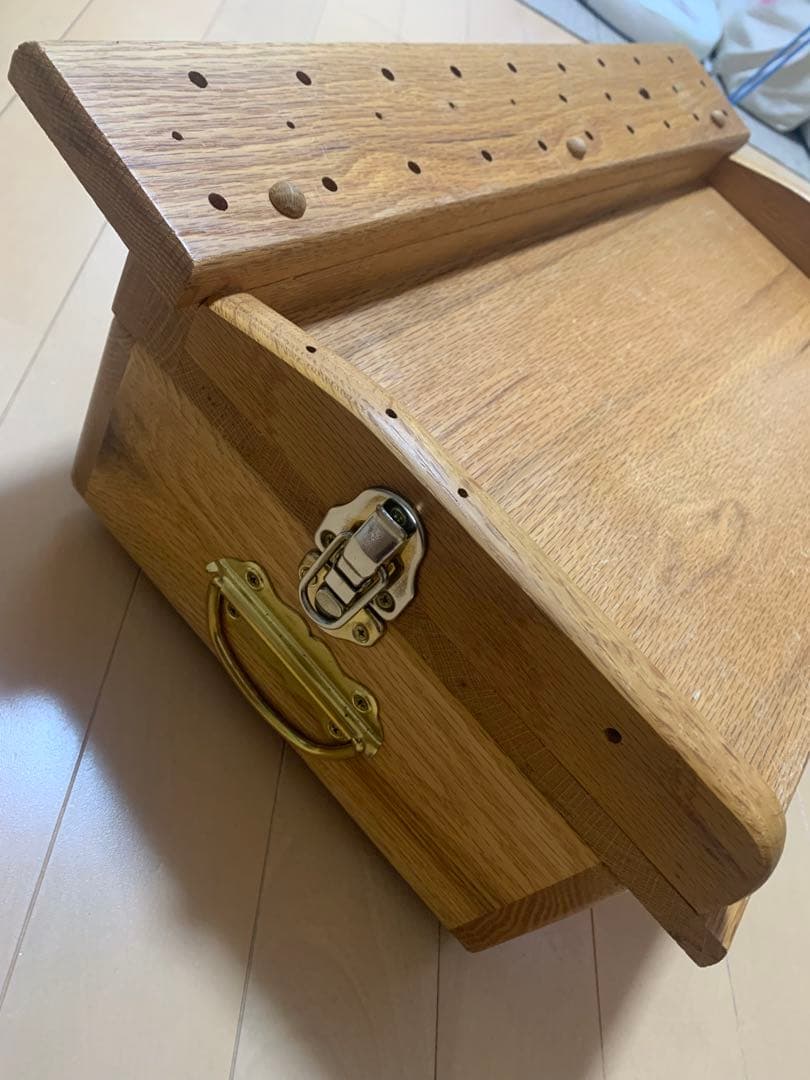 M*様 ORVIS オービス タイイング テーブル、リーガル バイス　フライフィ