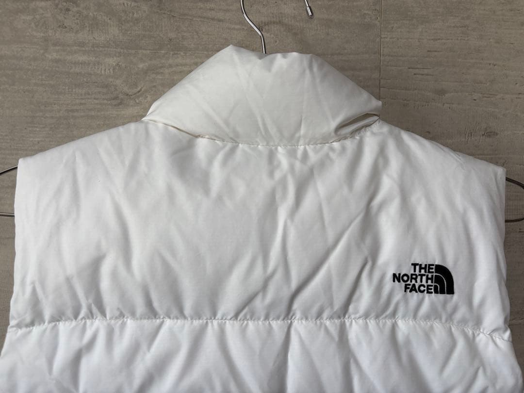 ノースフェイス ダウン ベスト Mサイズ ホワイト ユニセック ヌプシ