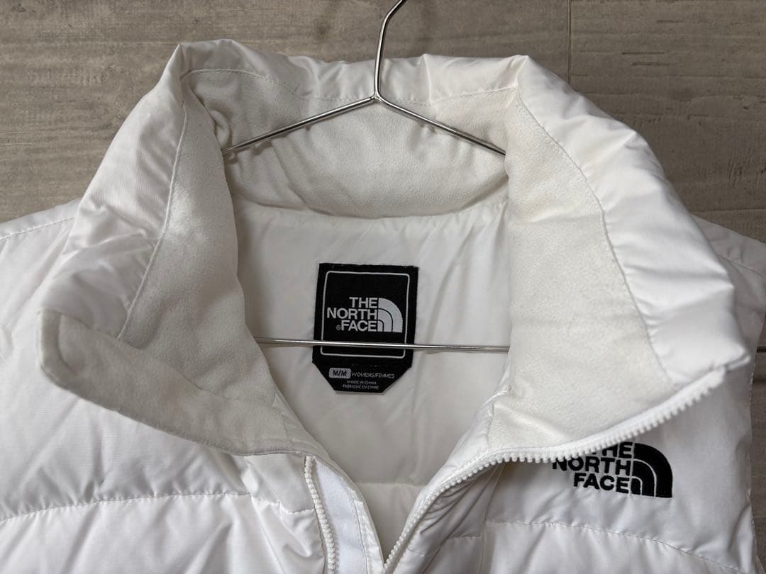 ノースフェイス ダウン ベスト Mサイズ ホワイト ユニセック ヌプシ