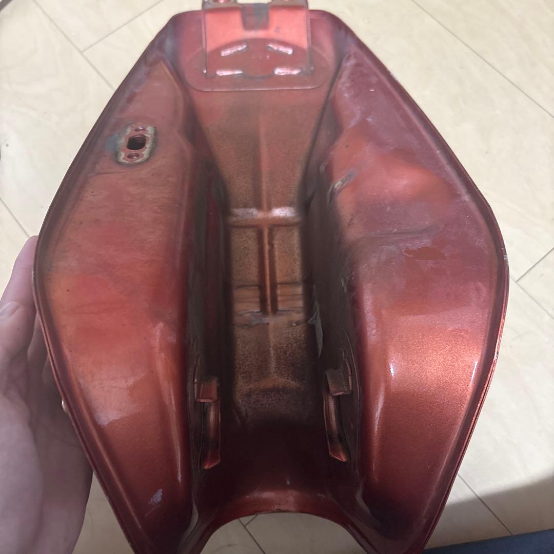 SUZUKI グラストラッカータンク オレンジ