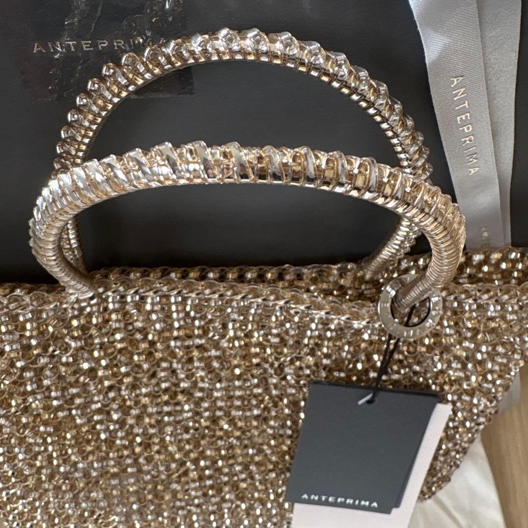 新品タグ付　アンテプリマ スタンダード スクエア ミディアム シルバーゴールド