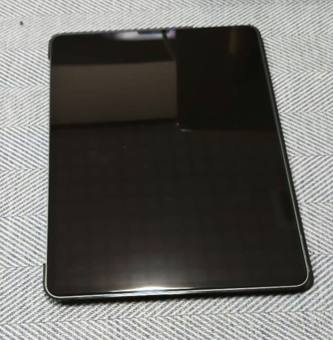 iPad Pro 12.9インチ 128GB 第5世代＋保護フィルム+ケース