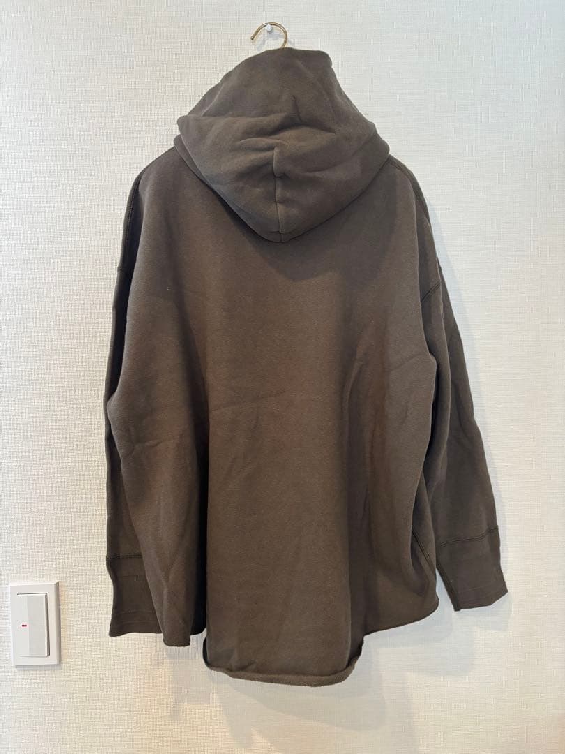 Americana カーキ　フード付きパーカー