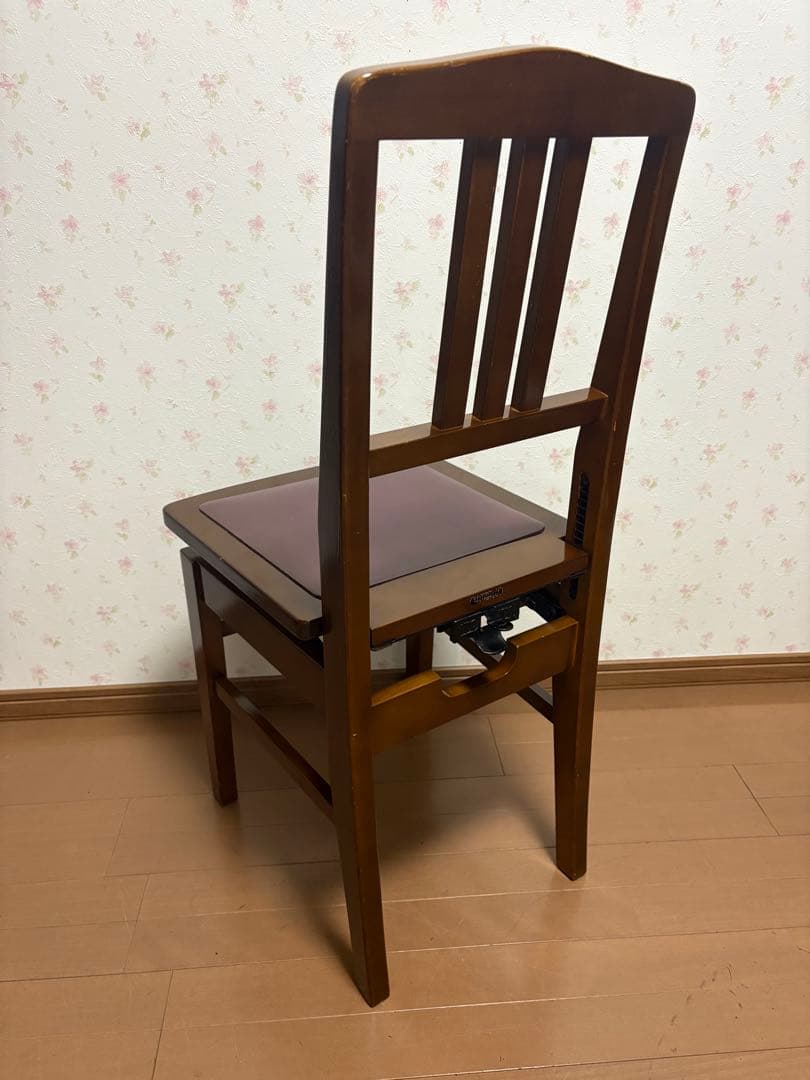 YAMAHA付属　ITO製　トムソン椅子　木目　ウォルナット　茶色