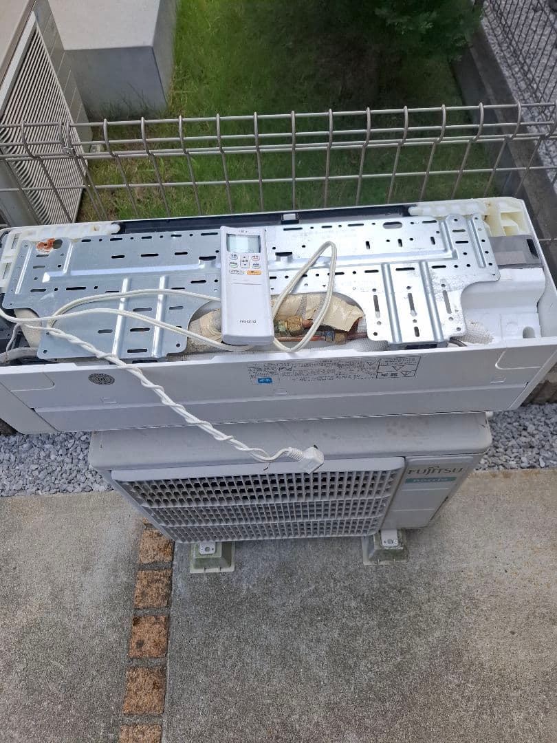 Fujitsu AS-228TK ルームエアコン 本体