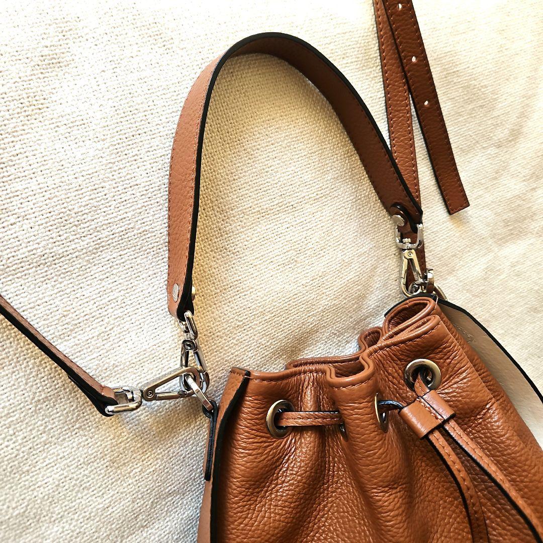 オーロラプレステージ シュリンクレザー巾着バッグ茶AURORA PRESTIGE