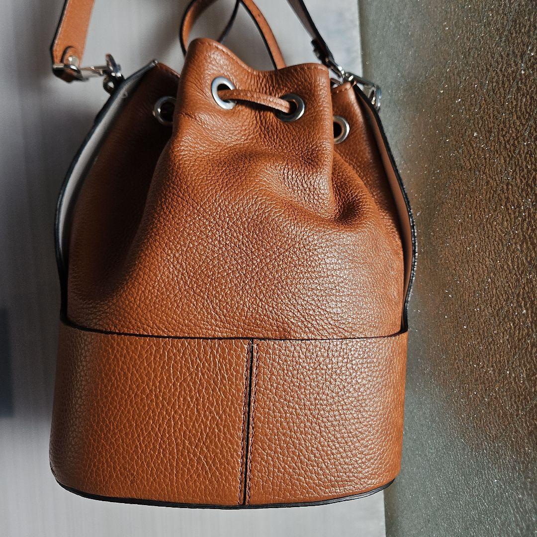 オーロラプレステージ シュリンクレザー巾着バッグ茶AURORA PRESTIGE