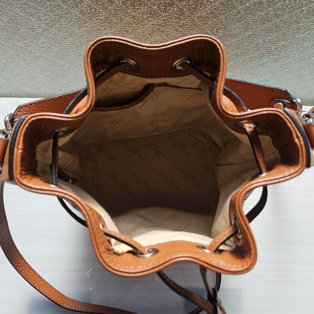 オーロラプレステージ シュリンクレザー巾着バッグ茶AURORA PRESTIGE