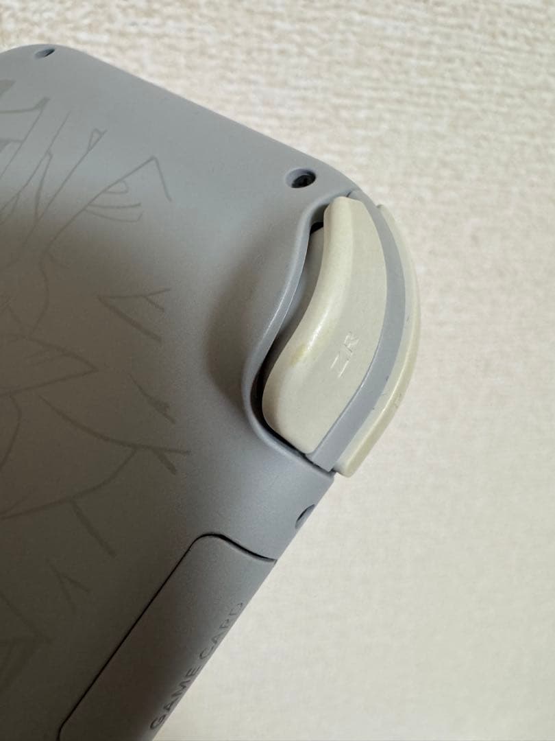 【ジャンク品】Nintendo Switch Lite ソードシールド　本体のみ