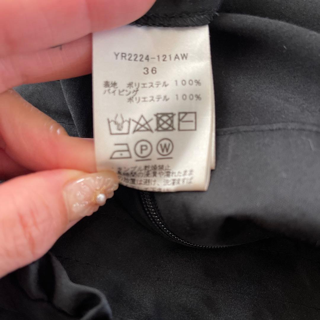 yori サテンフリルサロペット ブラック 36 ヨリ