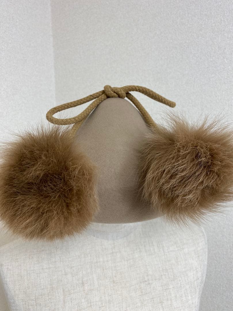 9235. 【未使用品】CA4LA PON PON ベレー帽 フォックスファー
