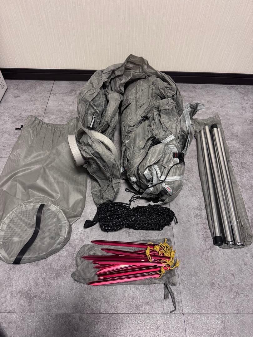 unafreely ワンポールテント　謎テント　グレー