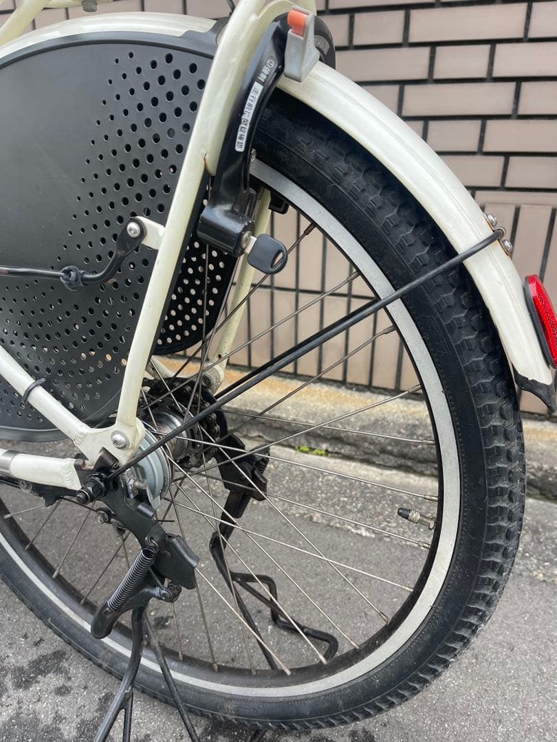 ホワイト 電動アシスト自転車 シティタイプ
