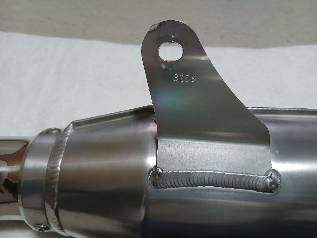 ステンレス製スリムマフラー