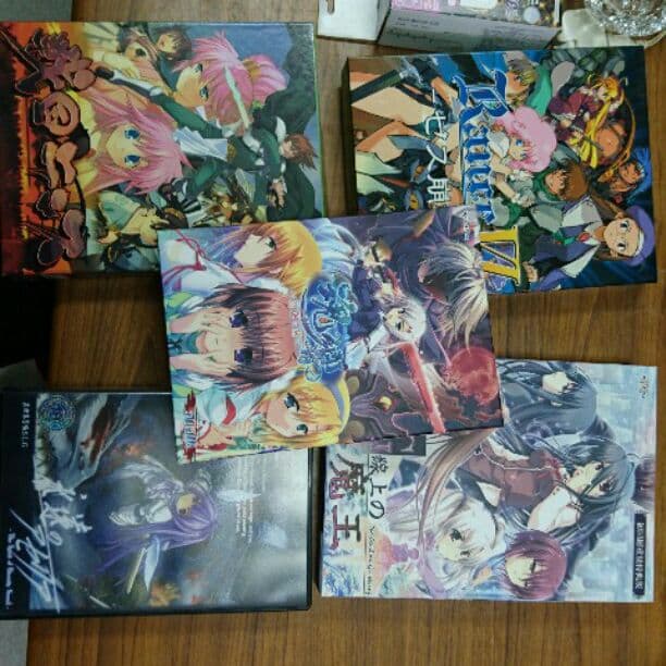 pcゲーム新品、新古品、中古詰め合わせ！