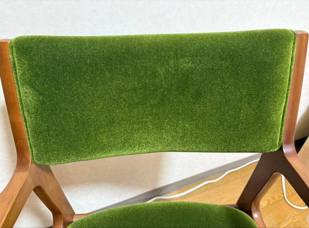 カリモク60 ダイニングチェア　#2 モケットグリーン