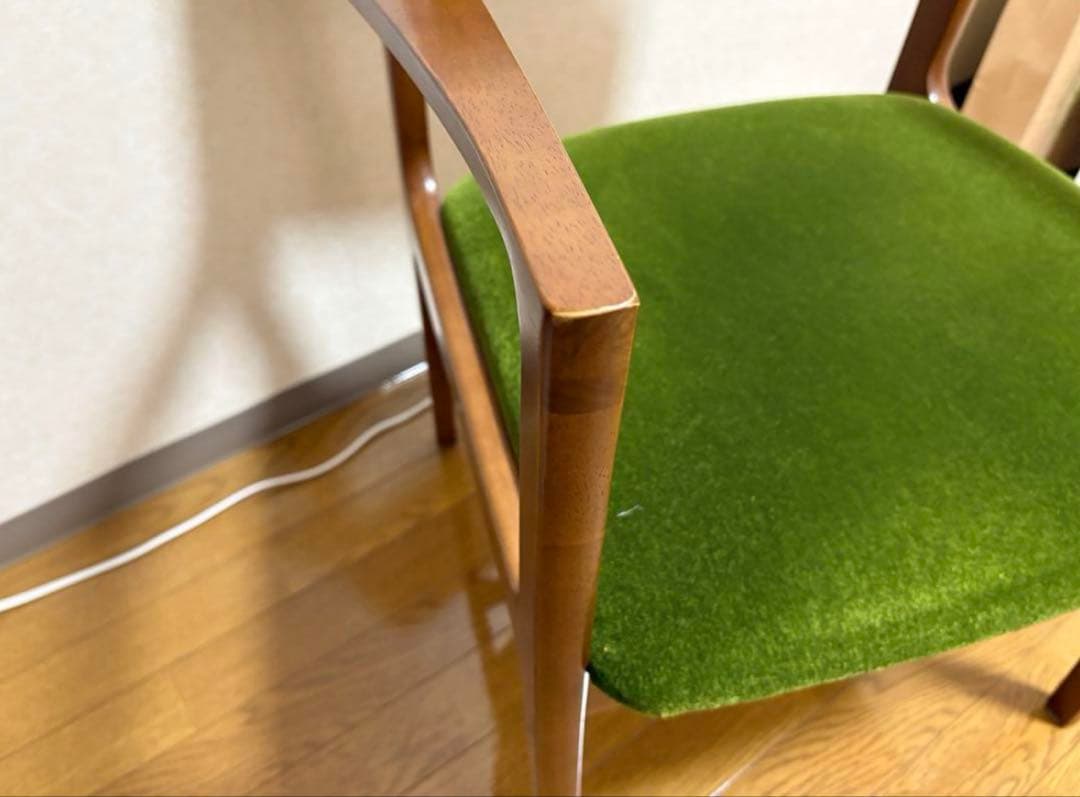 カリモク60 ダイニングチェア　#2 モケットグリーン