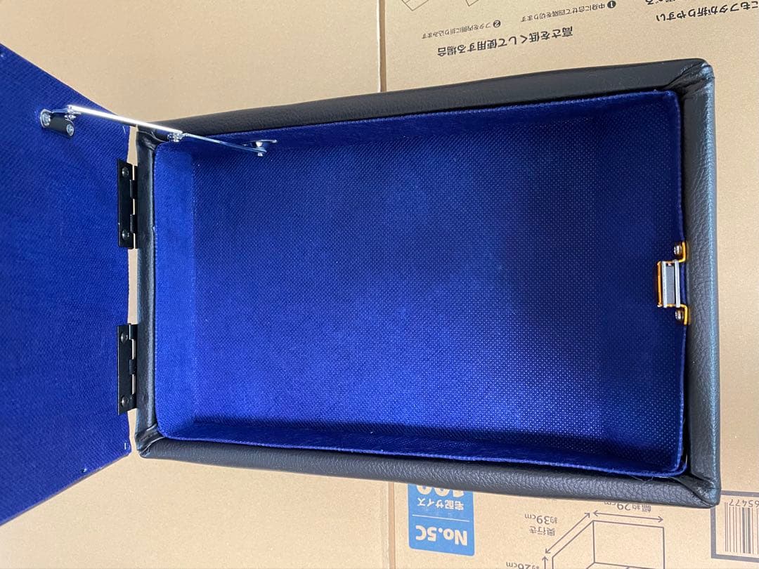 エクストレイル アームレスト