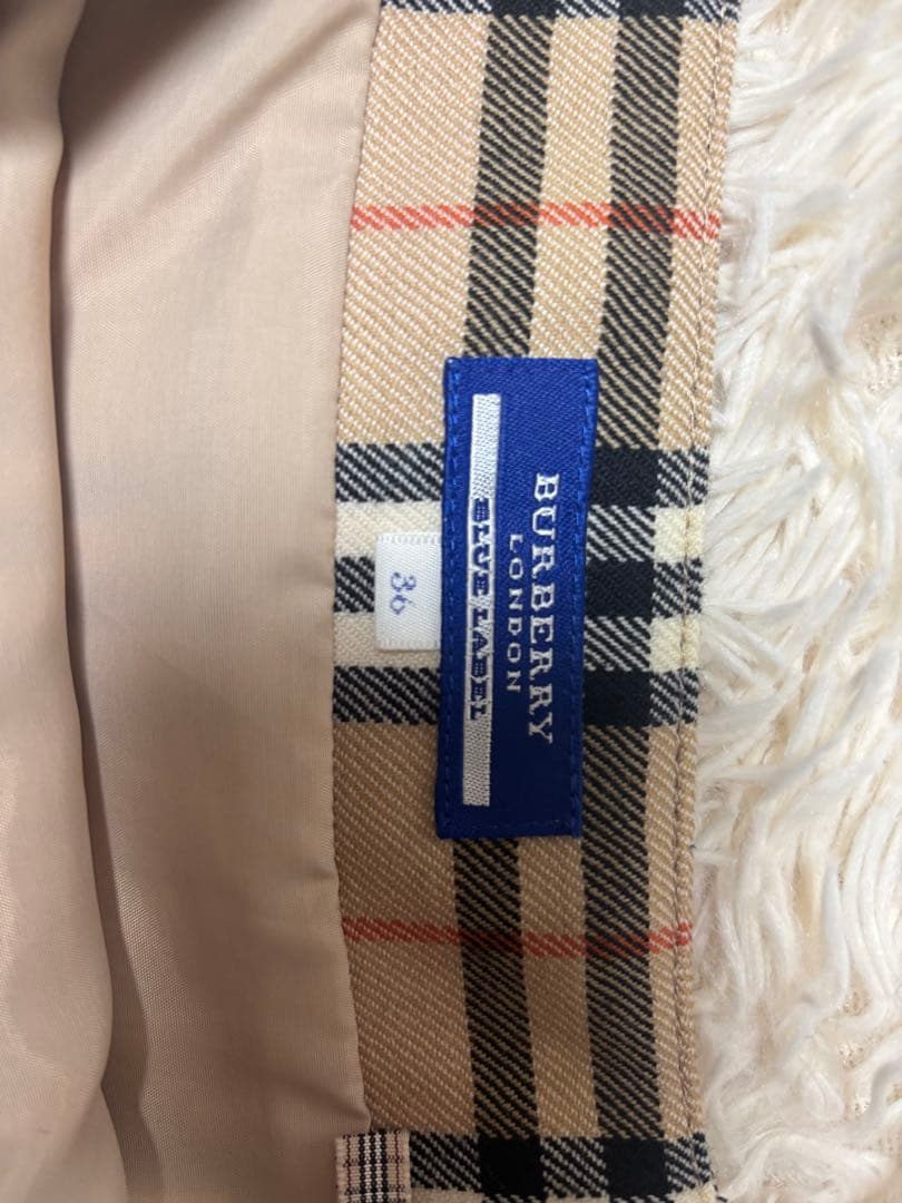 【美品】バーバリーブルーレーベル　フリルミニスカート　リボン　ノバチェック　36