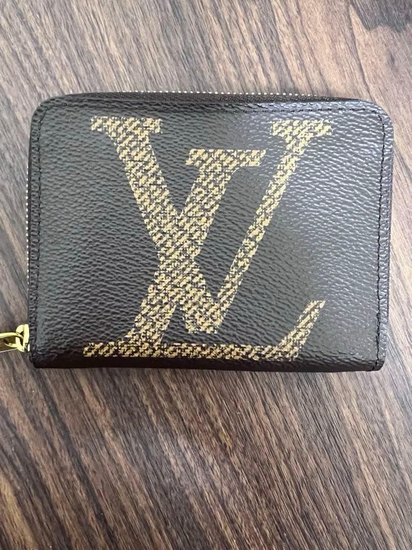 ルイヴィトン◇ジャイアントモノグラム ◇ジッピーパース正規品【美品】