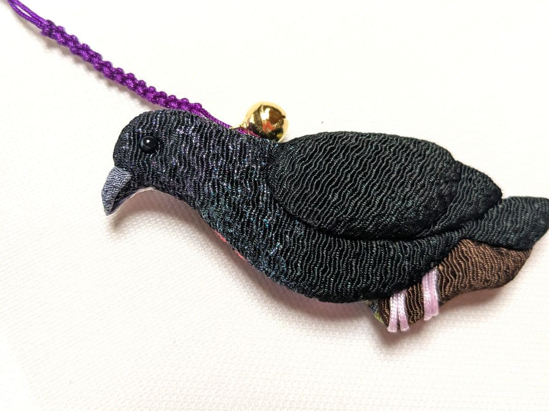 カワラバト　アオバト　ギンバト　ミカドバト　アカガシラカラスバト