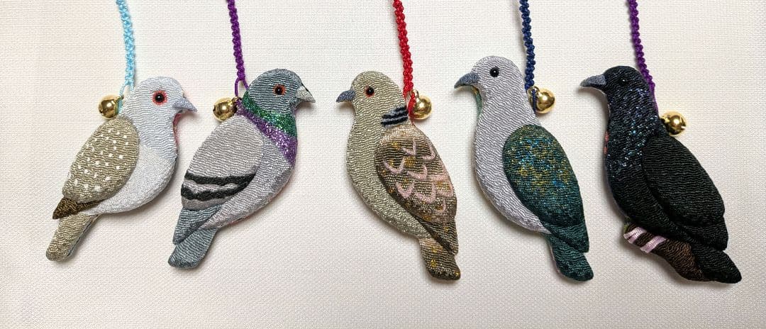 カワラバト　アオバト　ギンバト　ミカドバト　アカガシラカラスバト