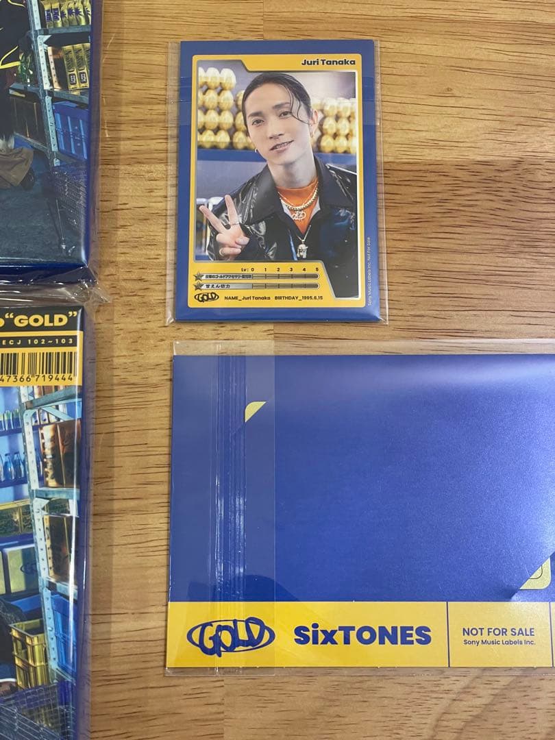 ★GOLD SixTONES ３形態★初回盤A.B（特典付）＆通常盤
