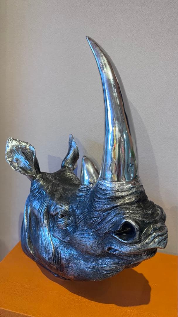 シルバーサイの頭部インテリア壁掛け