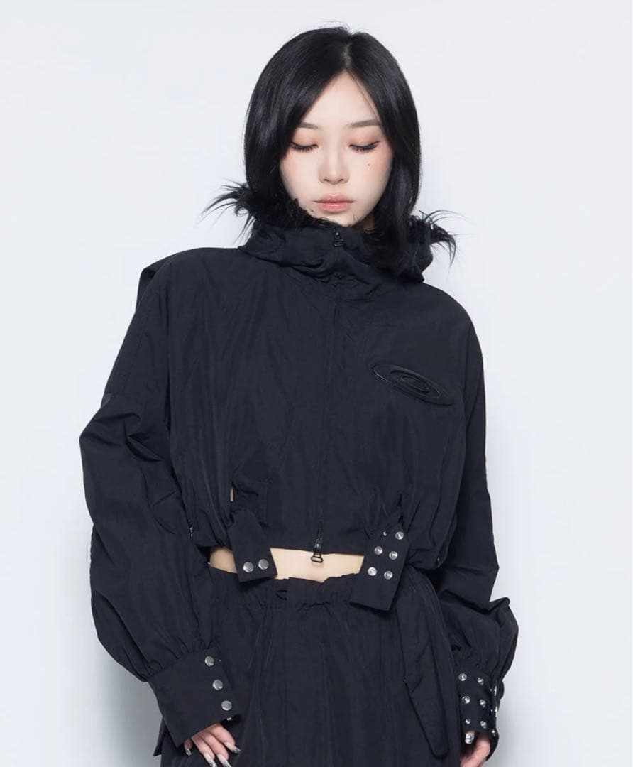 ジャケット・アウター theredthread S eyelet nylon jacket