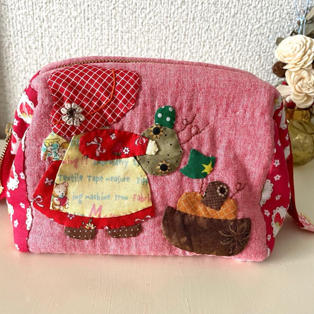 ハローベイビー　L字ファスナーポーチ