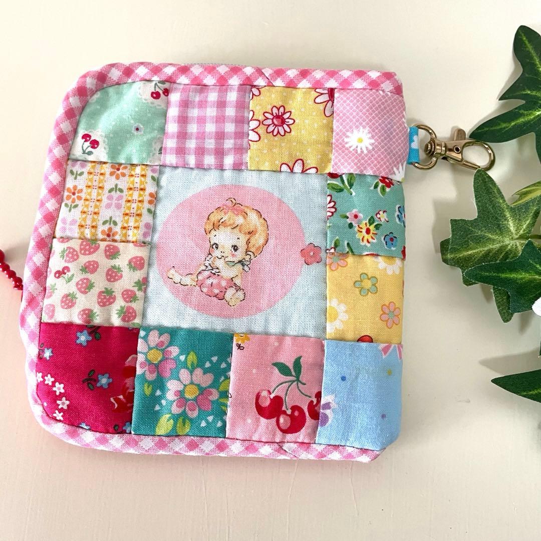 ハローベイビー　L字ファスナーポーチ