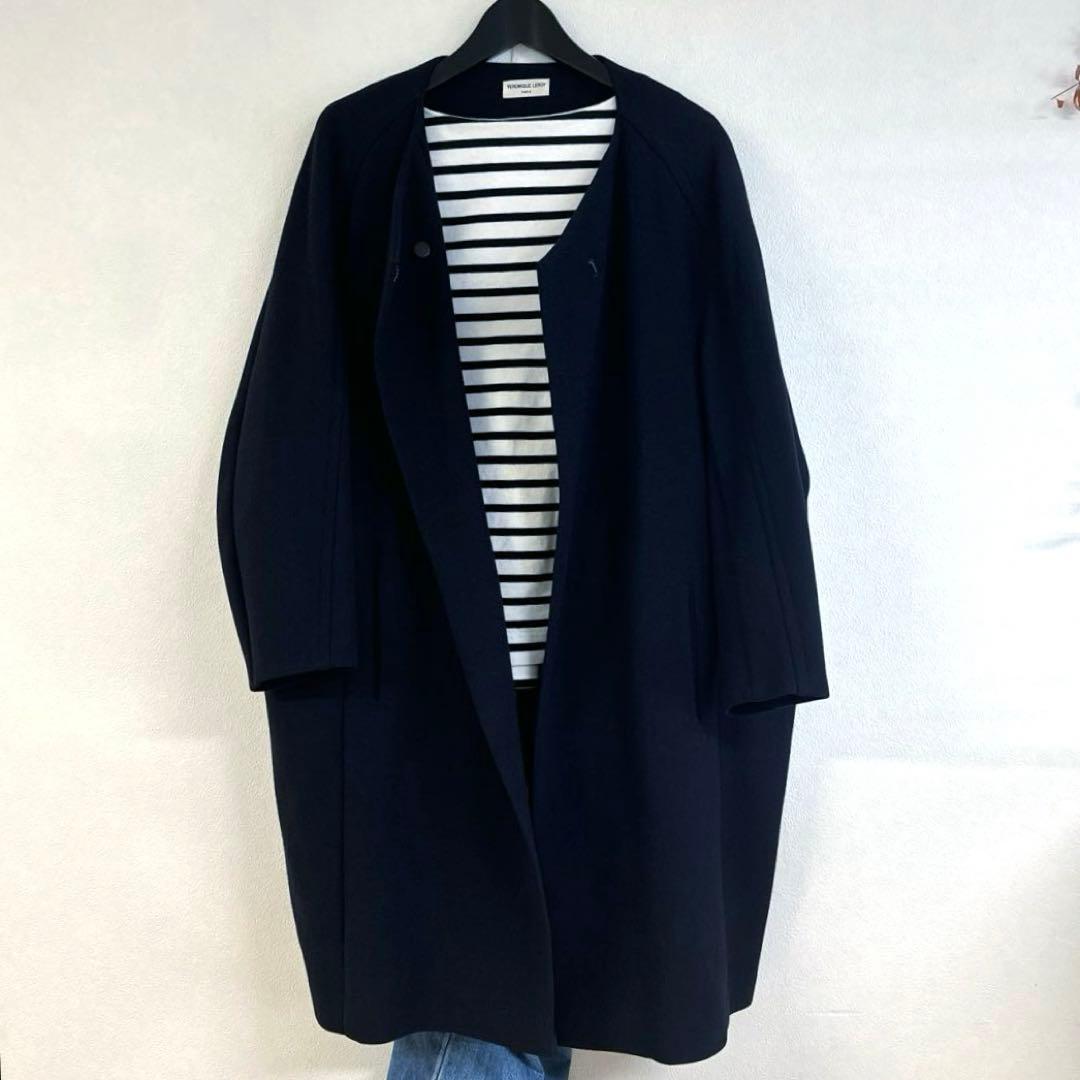 マルティニーク購入　ヴェロニクルロワの上品ノーカラーウールコート20万　黒