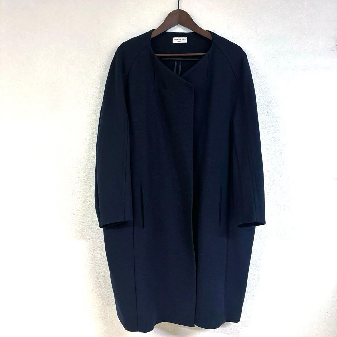 マルティニーク購入　ヴェロニクルロワの上品ノーカラーウールコート20万　黒