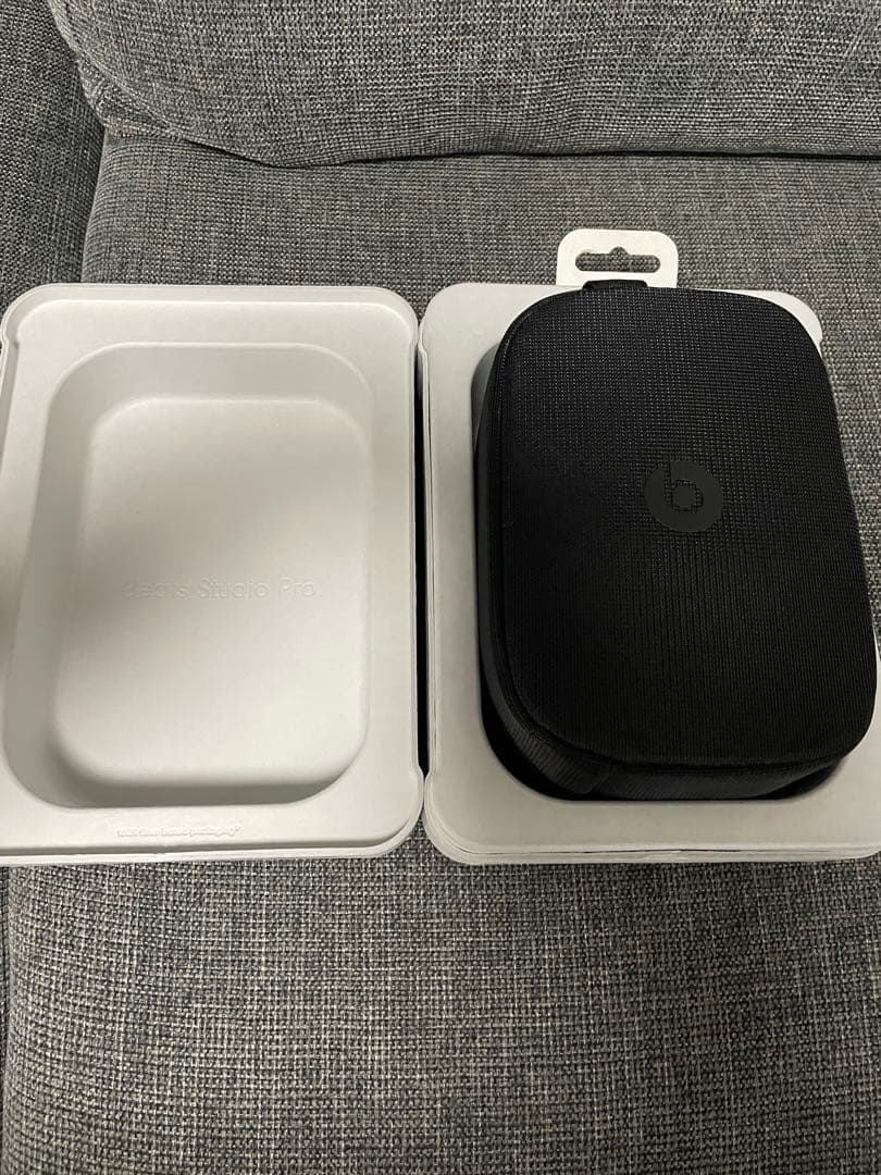 Beats Studio Pro ワイヤレスヘッドホン ホワイト