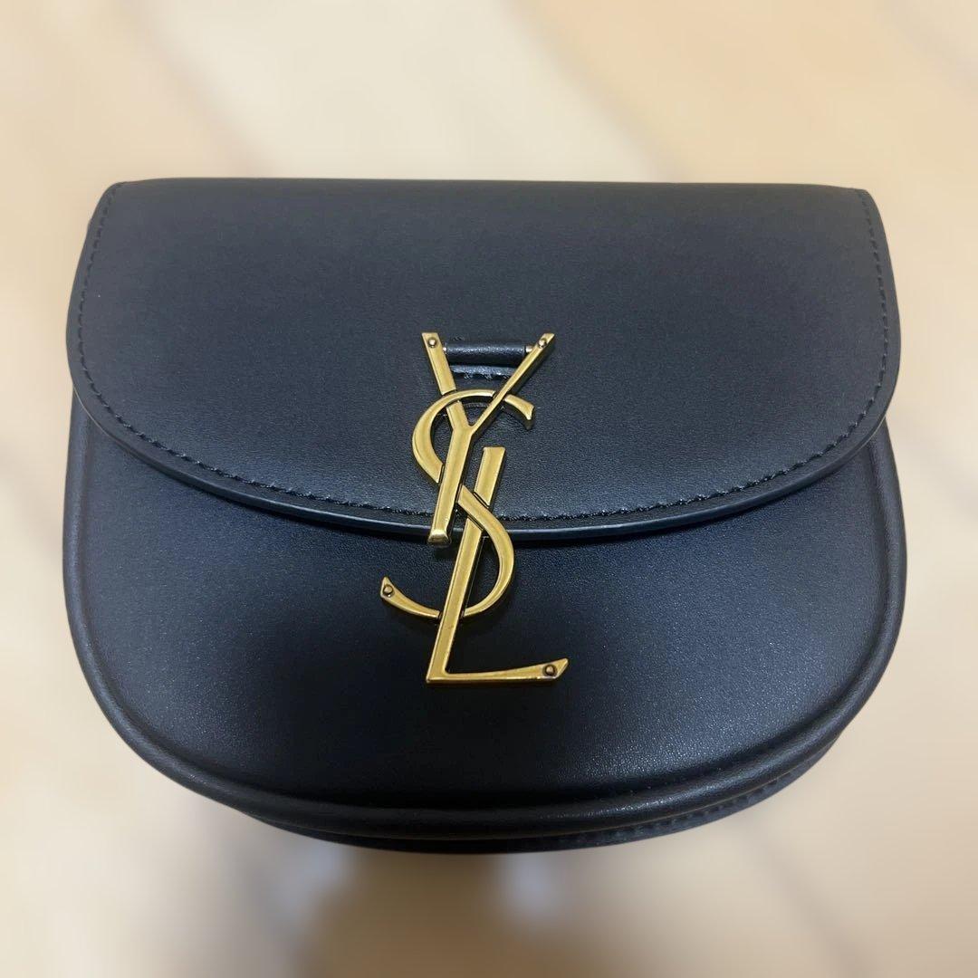 YSL ブラックショルダーバッグ