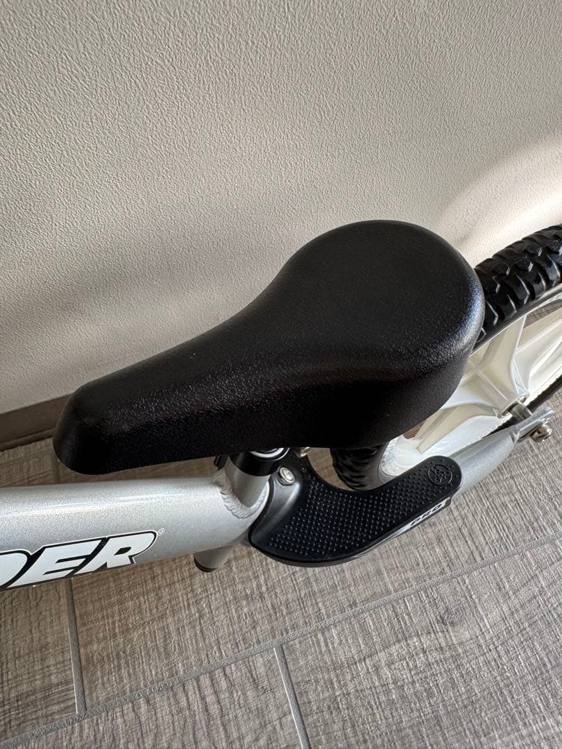 STRIDER PRO 12インチ　シルバー　おまけいろいろ付き