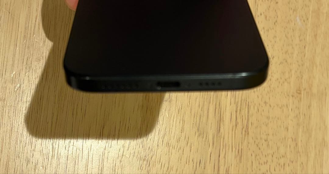 iPhone15Plus128GBブラックSIMフリーファインウーブンケース付き