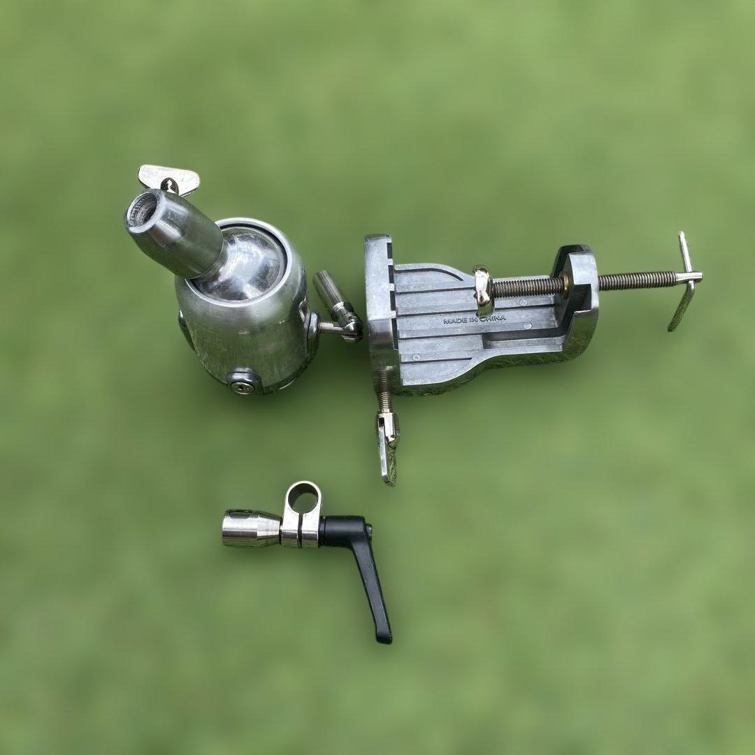 ダイワ製 パラソル万力　「へら釣り」「万力」「パラソル対応」