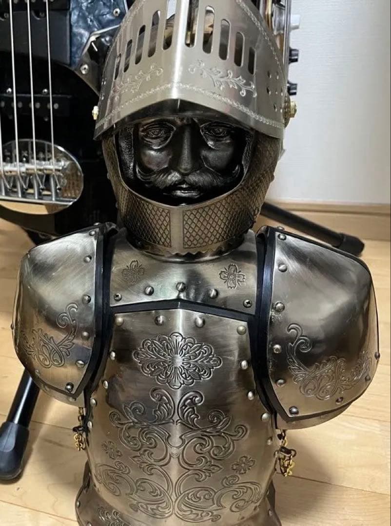 ニッカウイスキー 西洋甲冑 ボトルケース アンティーク