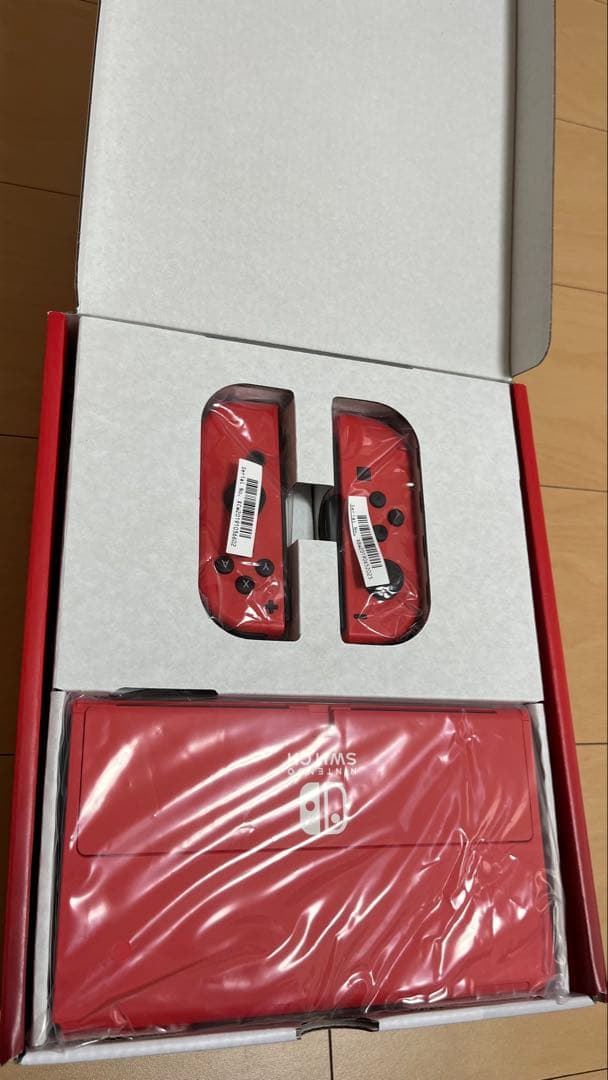 【Nintendo Switch】有機EL マリオレッド