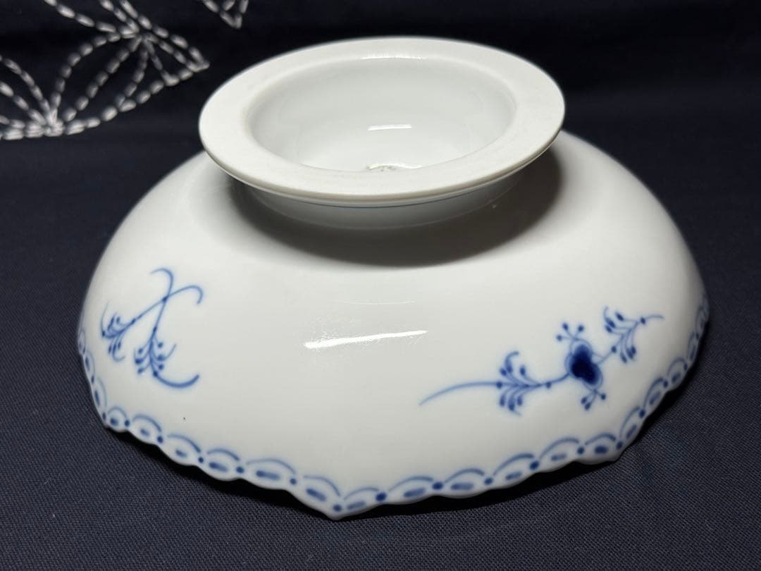 ロイヤルコペンハーゲンブルーフルーテッド ハーフレース 足つき コンポート