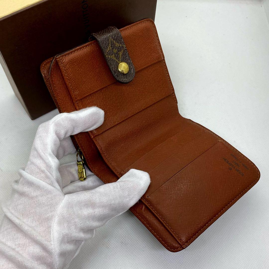 ❤️美品❤️定価の半額以下‼️赤字価格‼️LV❤️モノグラム❤️二つ折り財布❤️コンパクト