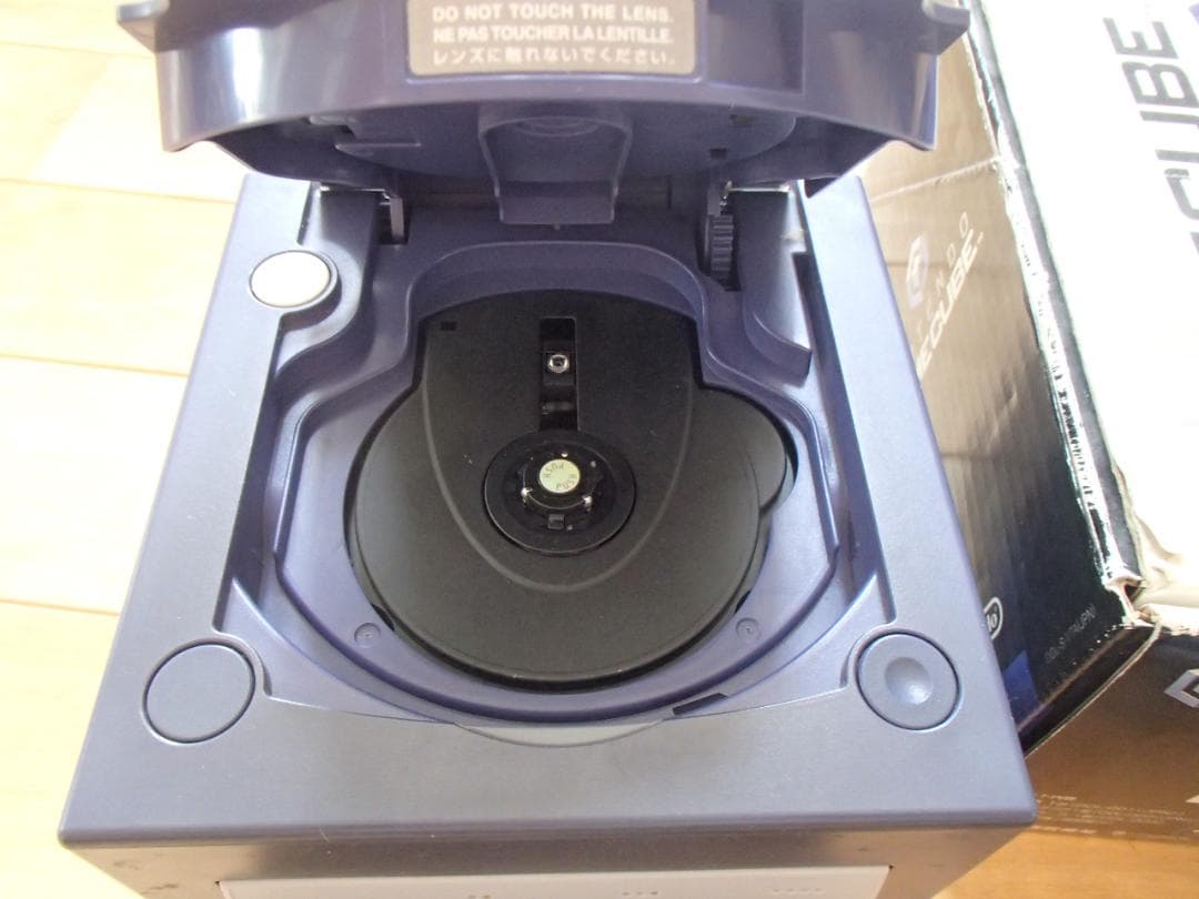 GAMECUBE　動作品　元箱　説明書等フルセット　テスト用スマブラ付き