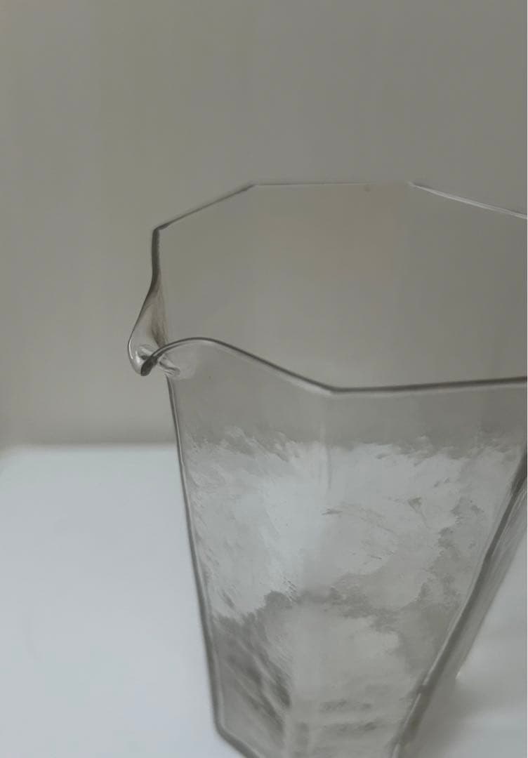 津田清和　作　八角片口