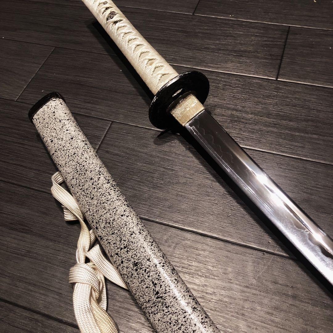 高級模造刀　白拵え　灰鞘　居合刀　太刀　本格模造刀