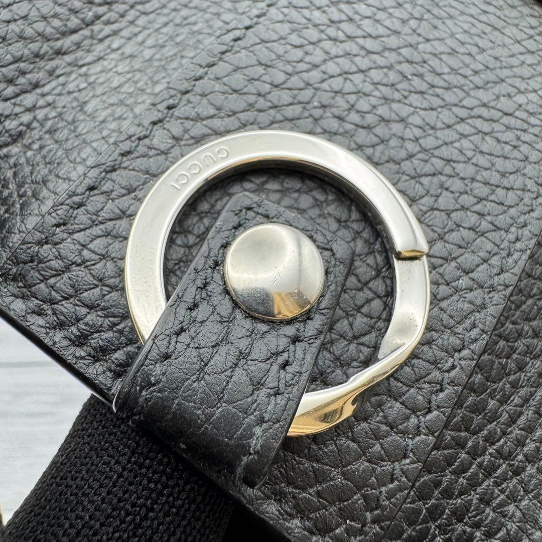 【美品】GUCCI　キーケース　6連 ロゴ　レザー　ブラック