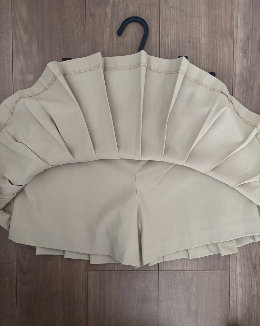 THETOE Astoria pleated skirt スカート