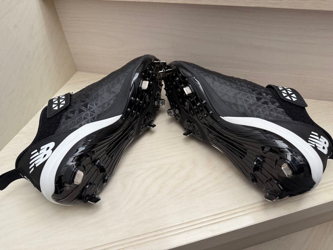 【未使用】New Balance Fuel Cell 4040 v8野球スパイク